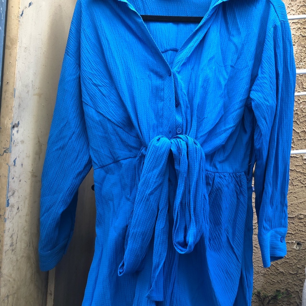 Zara Blue Dress with V-Neck and waist tie